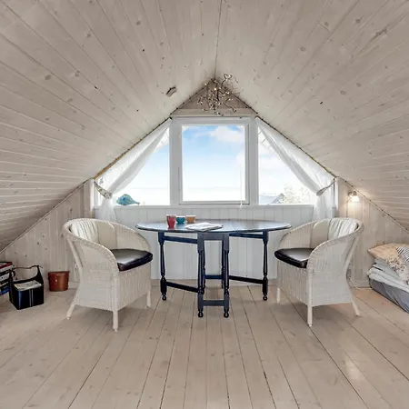 Cozy In With Wifi *